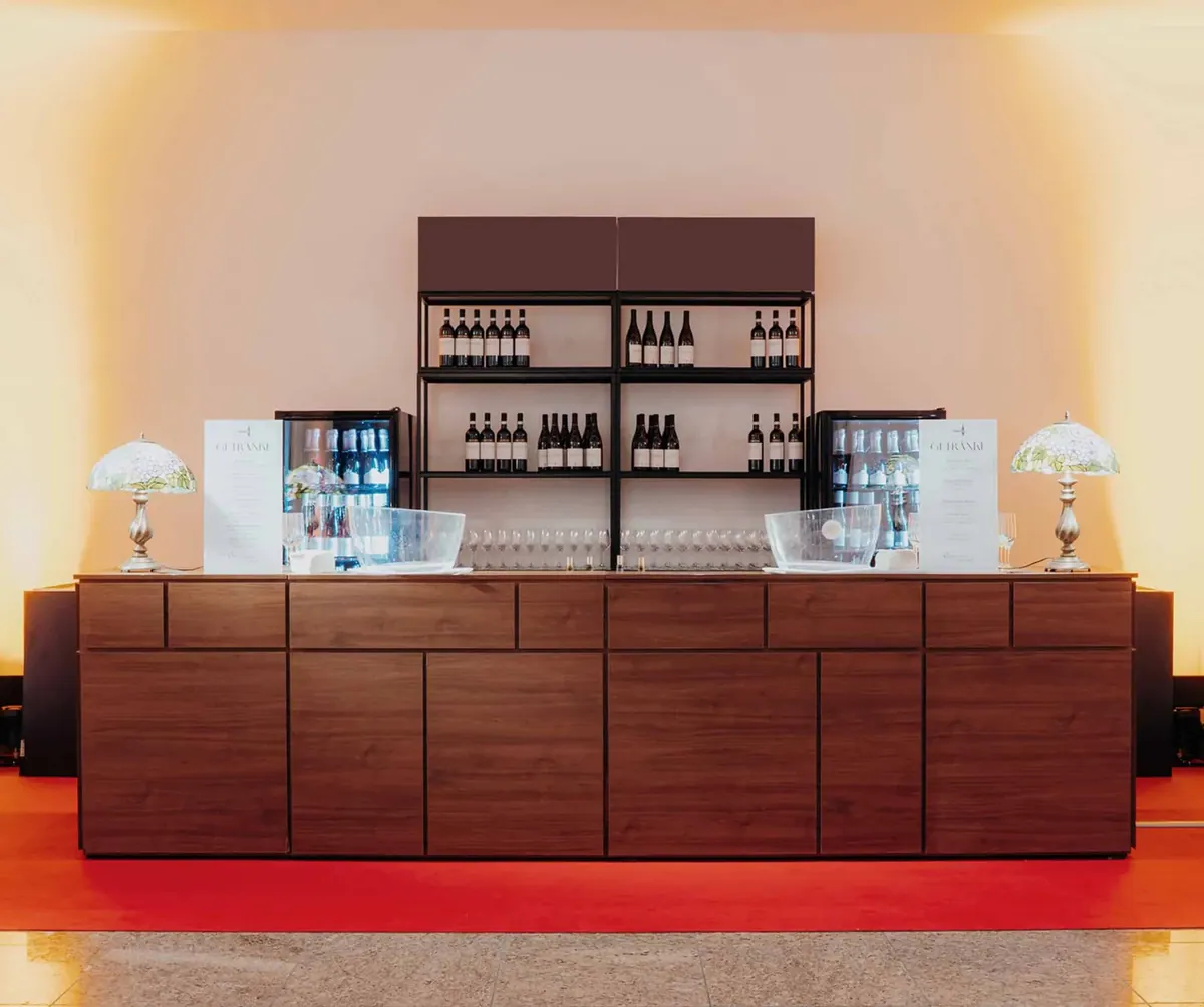 Bar sin.06 Ansicht 2