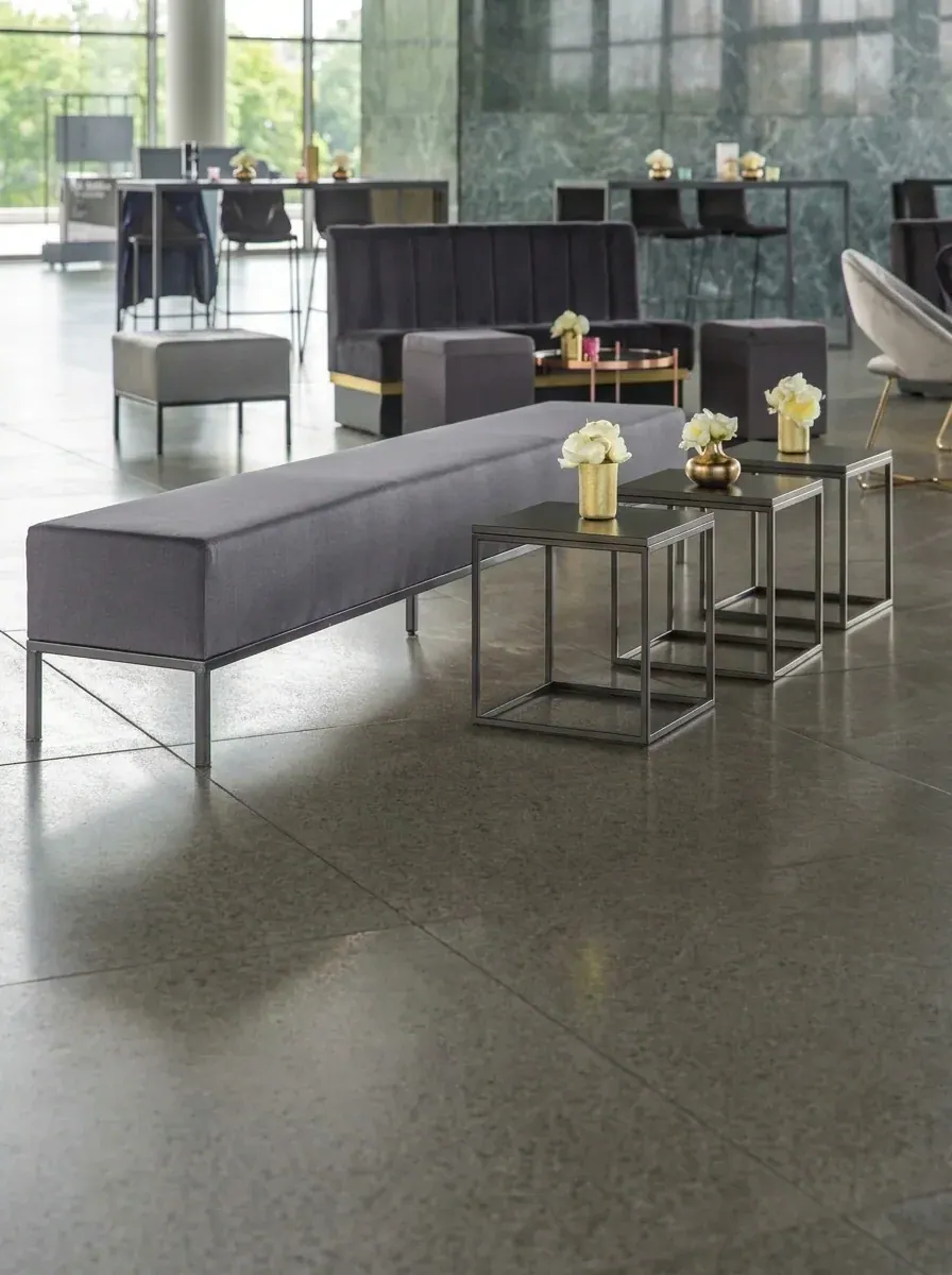 Lounge Bank Ansicht 2