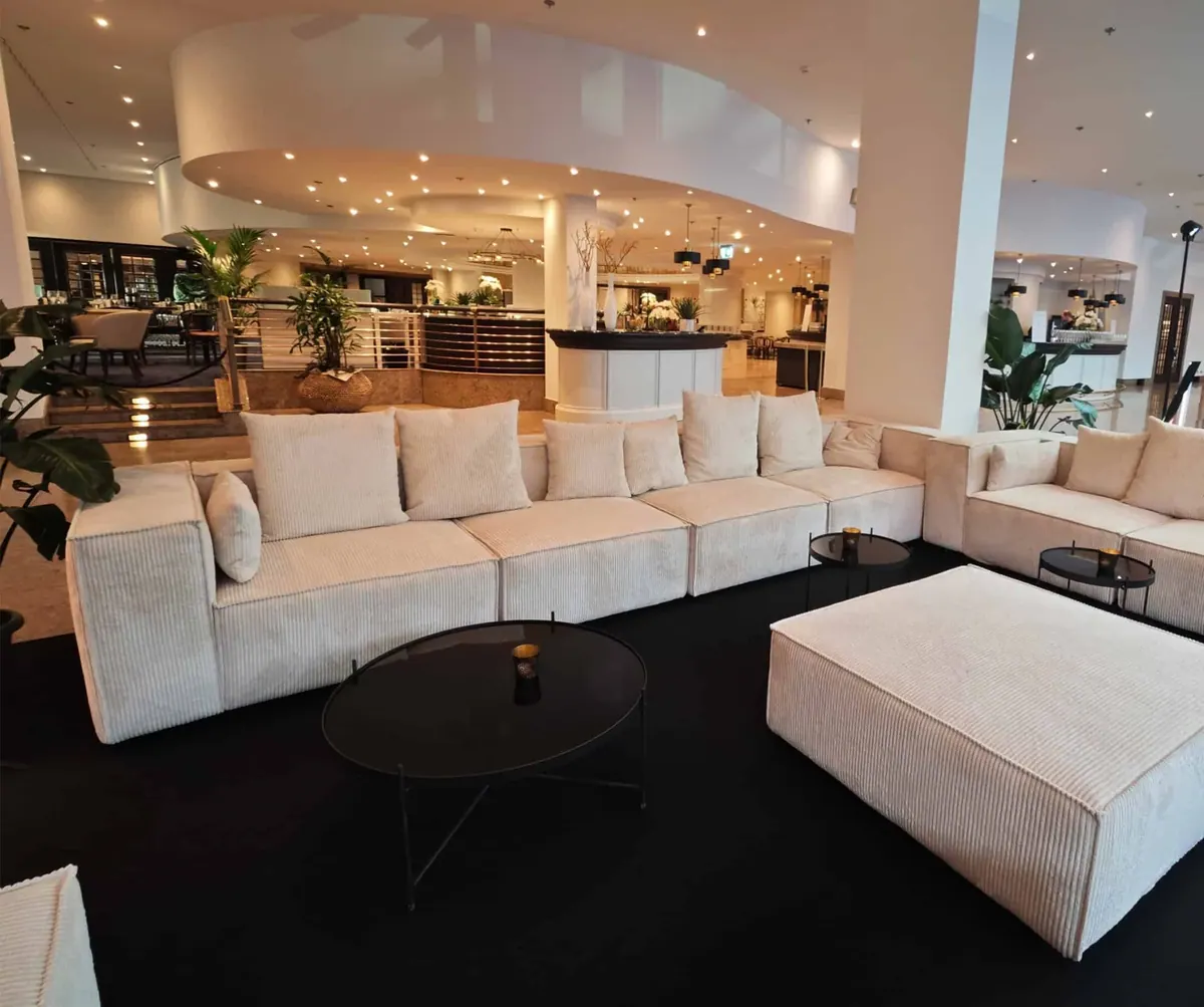 Lounge Hocker Ansicht 5