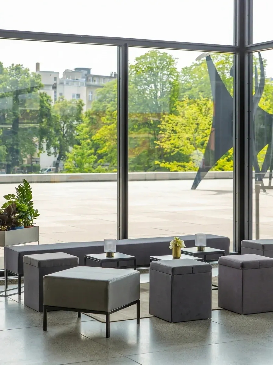 Lounge Hocker Ansicht 2