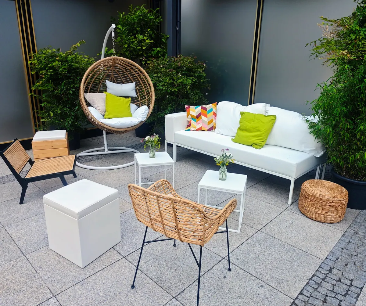 Lounge Hocker Ansicht 3