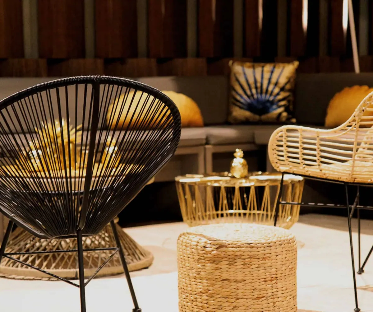 Lounge Hocker Ansicht 3