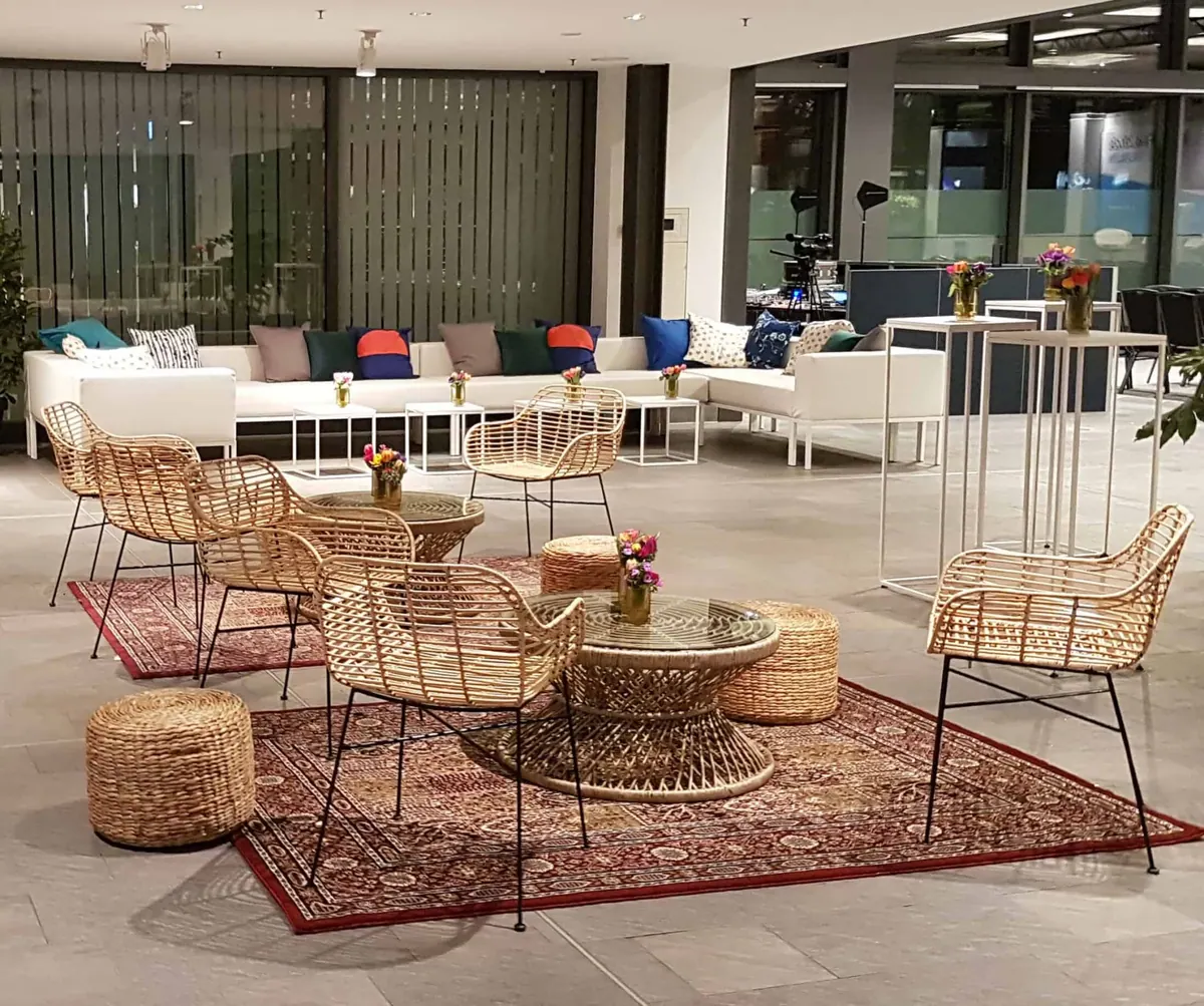 Lounge Hocker Ansicht 4