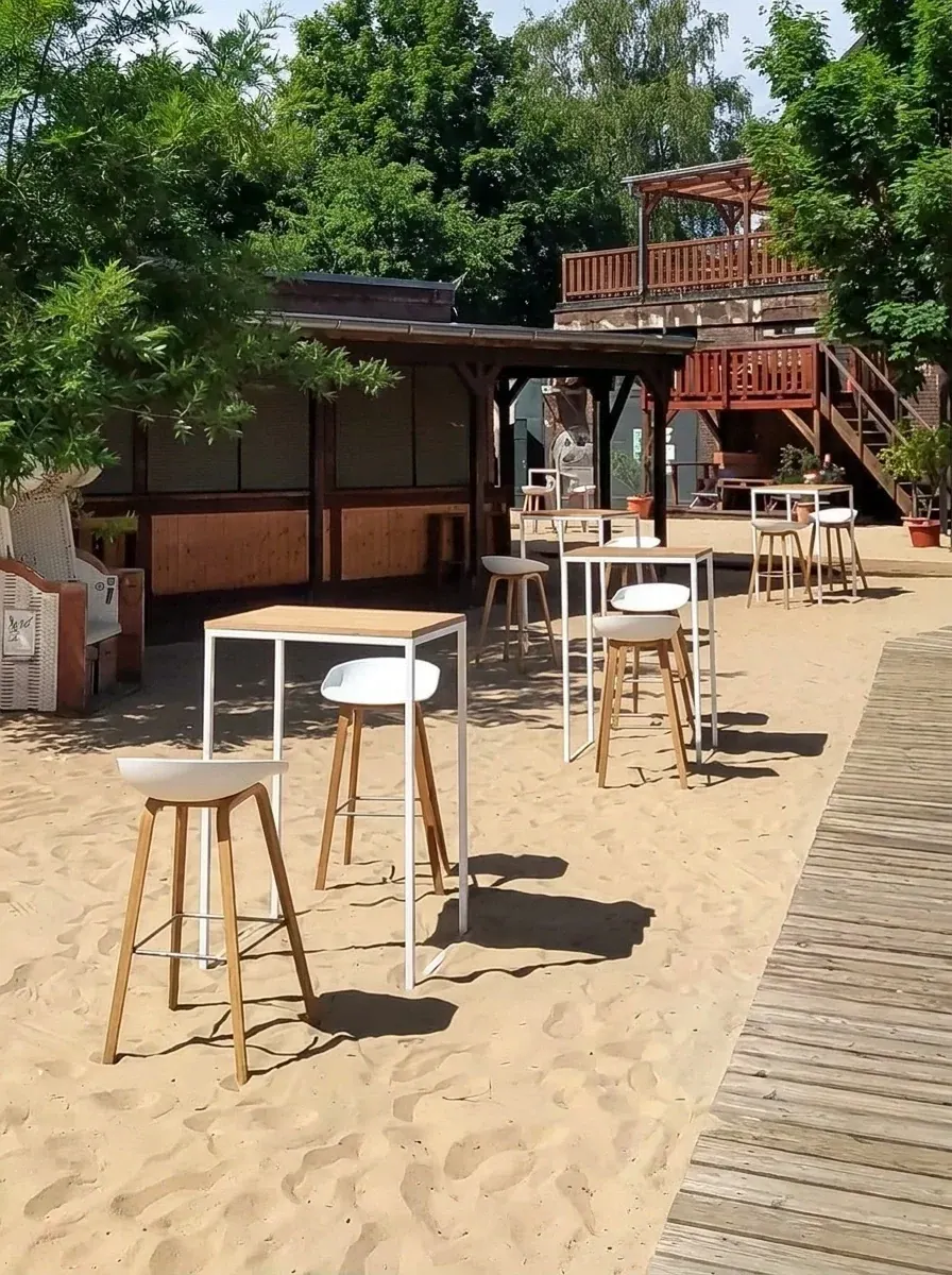 Stehtisch base.18 Ansicht 2