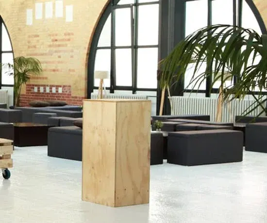 Stehtischkube base.08 Ansicht 3