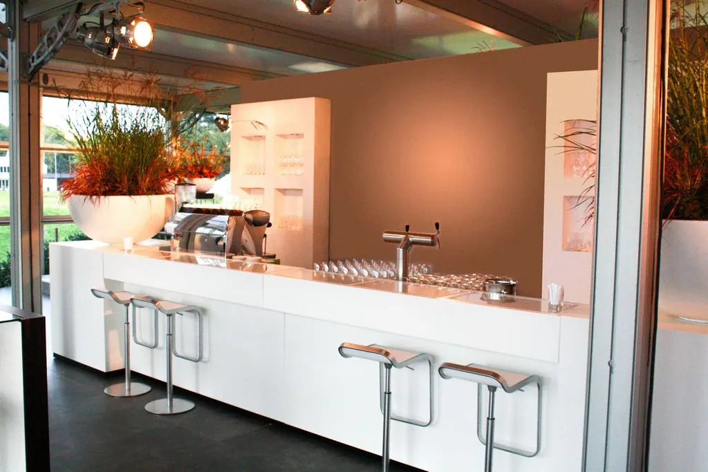 Biertheke T70 mit CNS Deckblatt Ansicht 4
