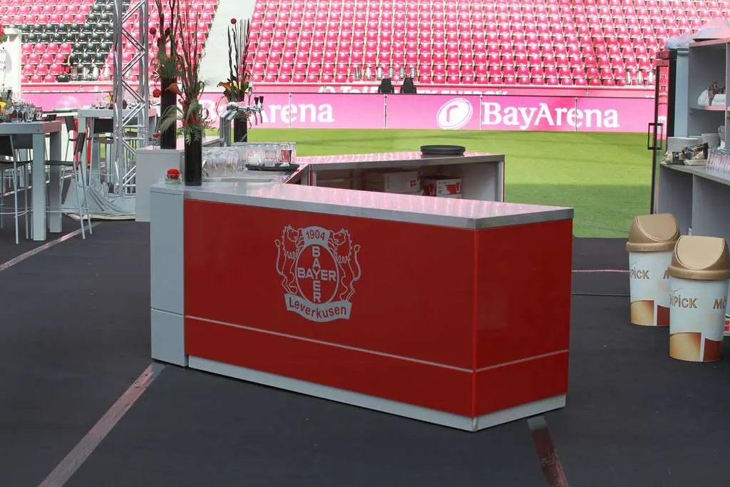 Theke rot T70 mit Deckblatt Ansicht 2