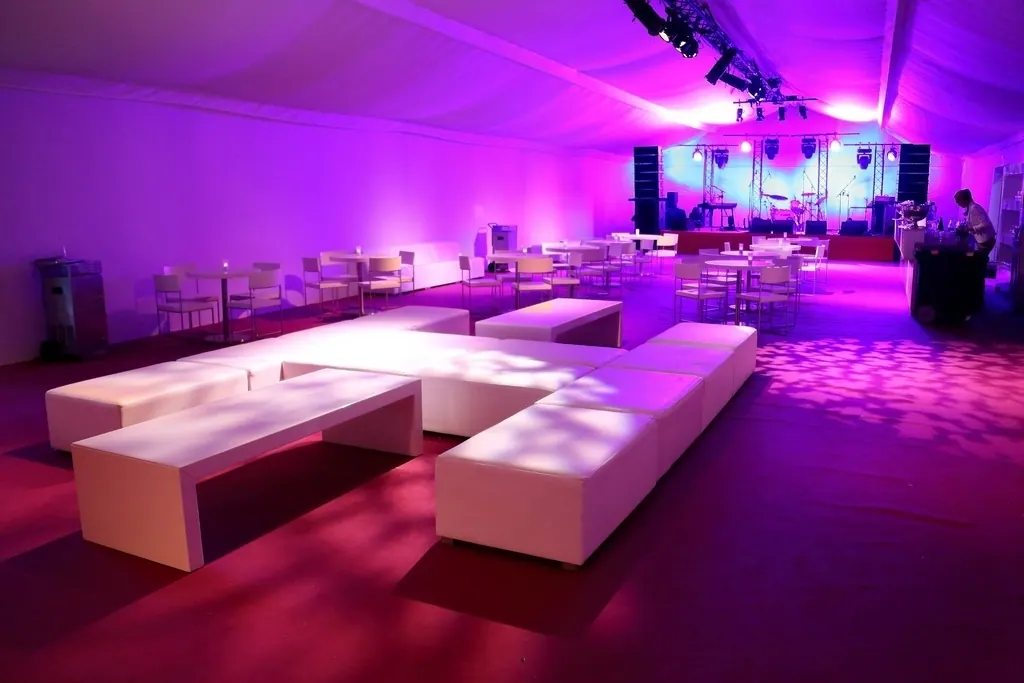 Lounge-Brückentisch St. Tropez Ansicht 2