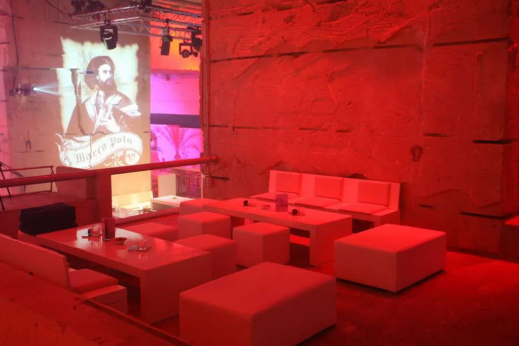 Lounge-Brückentisch St. Tropez Ansicht 5