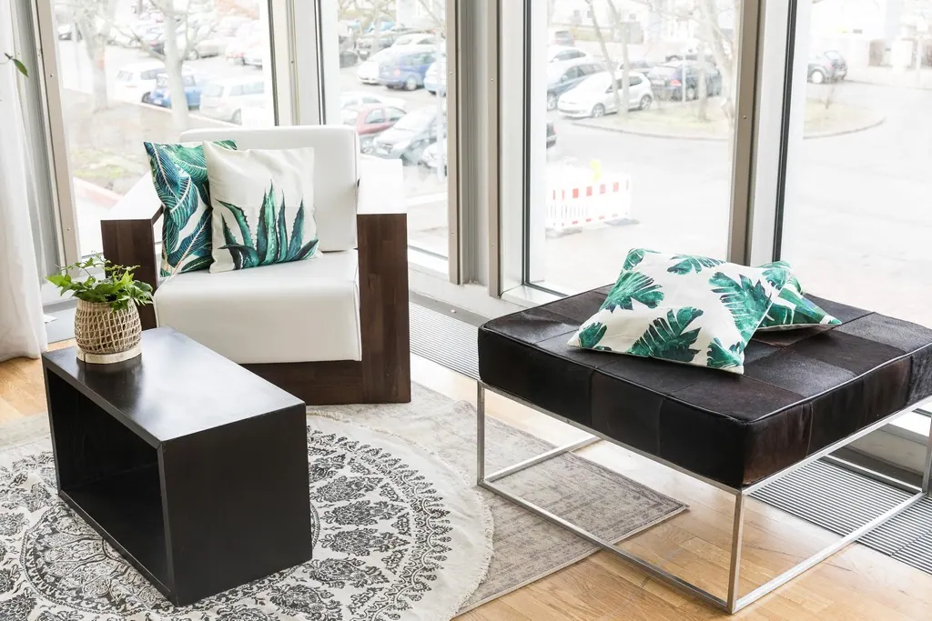 Lounge-Holztisch Ansicht 4