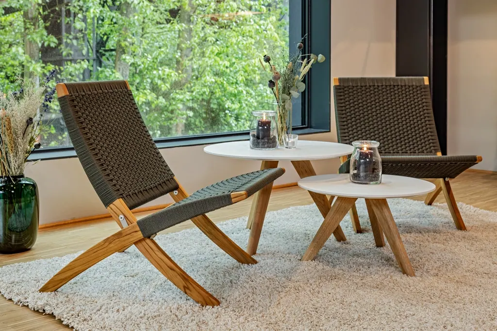 Carl-Hansen CUBA Teak-Loungechair charcoal Ansicht 2