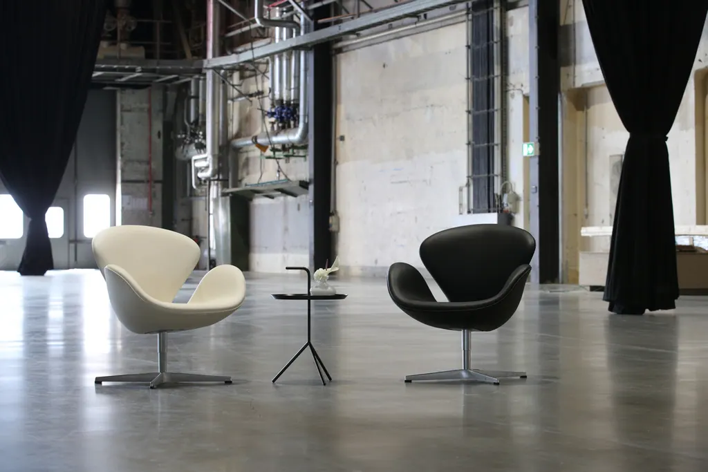 Drehsessel Swan Yachtleder T68 S Ansicht 2
