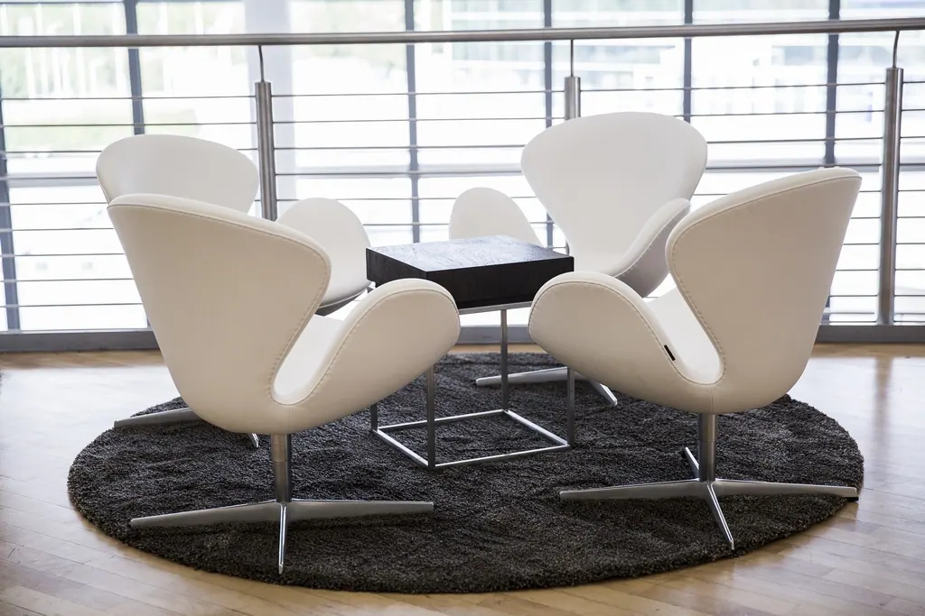 Drehsessel Swan Yachtleder T68 S Ansicht 4