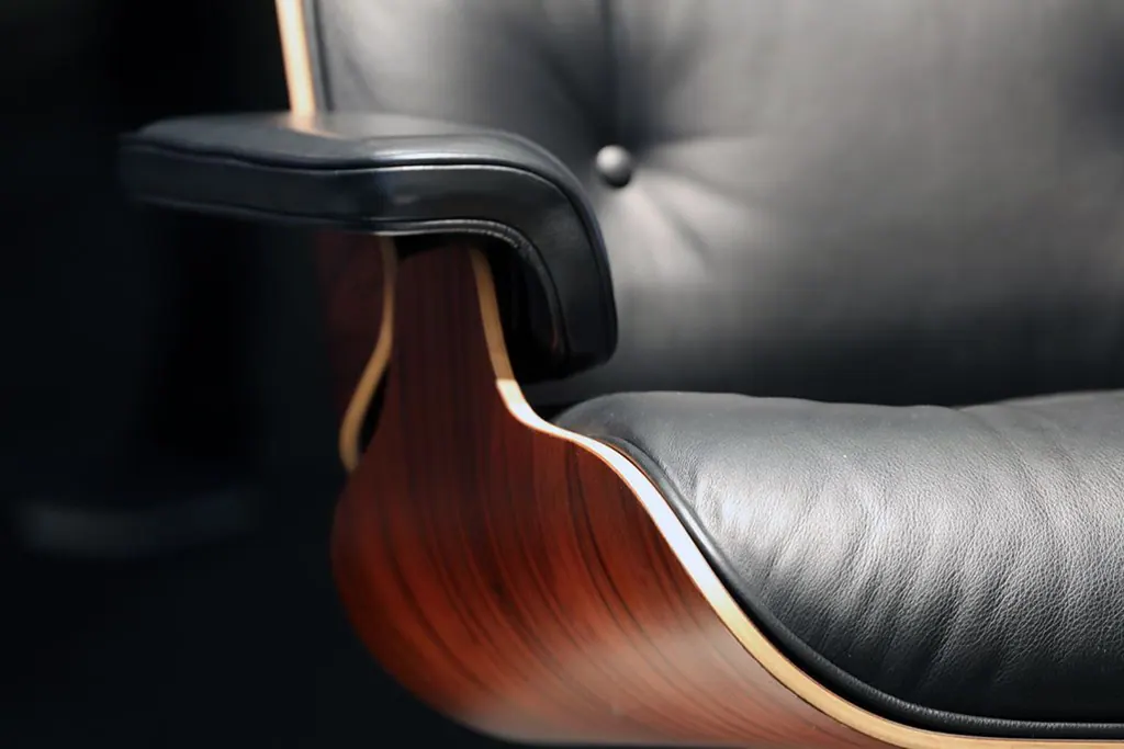 Eames Lounge Chair Leder T91 S Ansicht 3