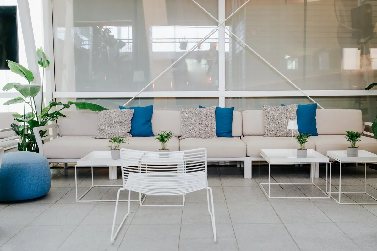 Lounge Endstück Maximo white mit Kissensatz salt Ansicht 4