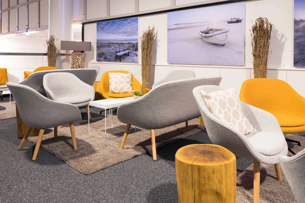 Sofa About a Lounge AAL gepolstert grau/eiche Ansicht 2