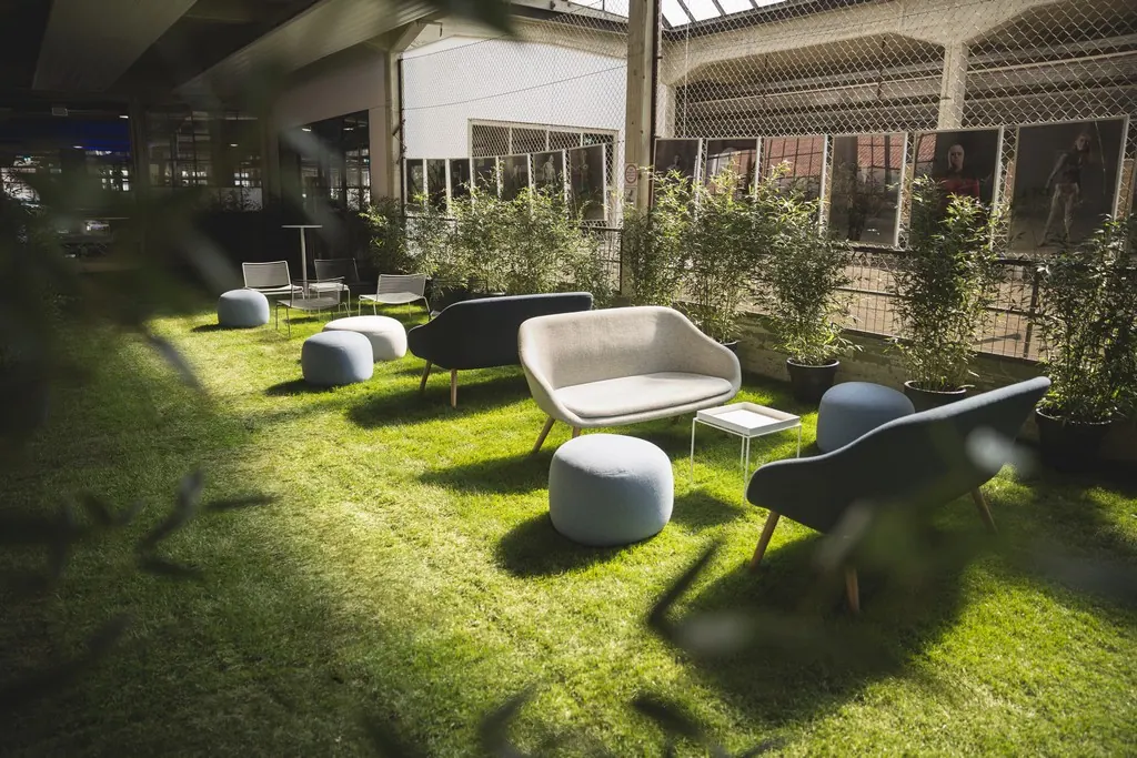 Sofa About a Lounge AAL gepolstert petrol/eiche Ansicht 2