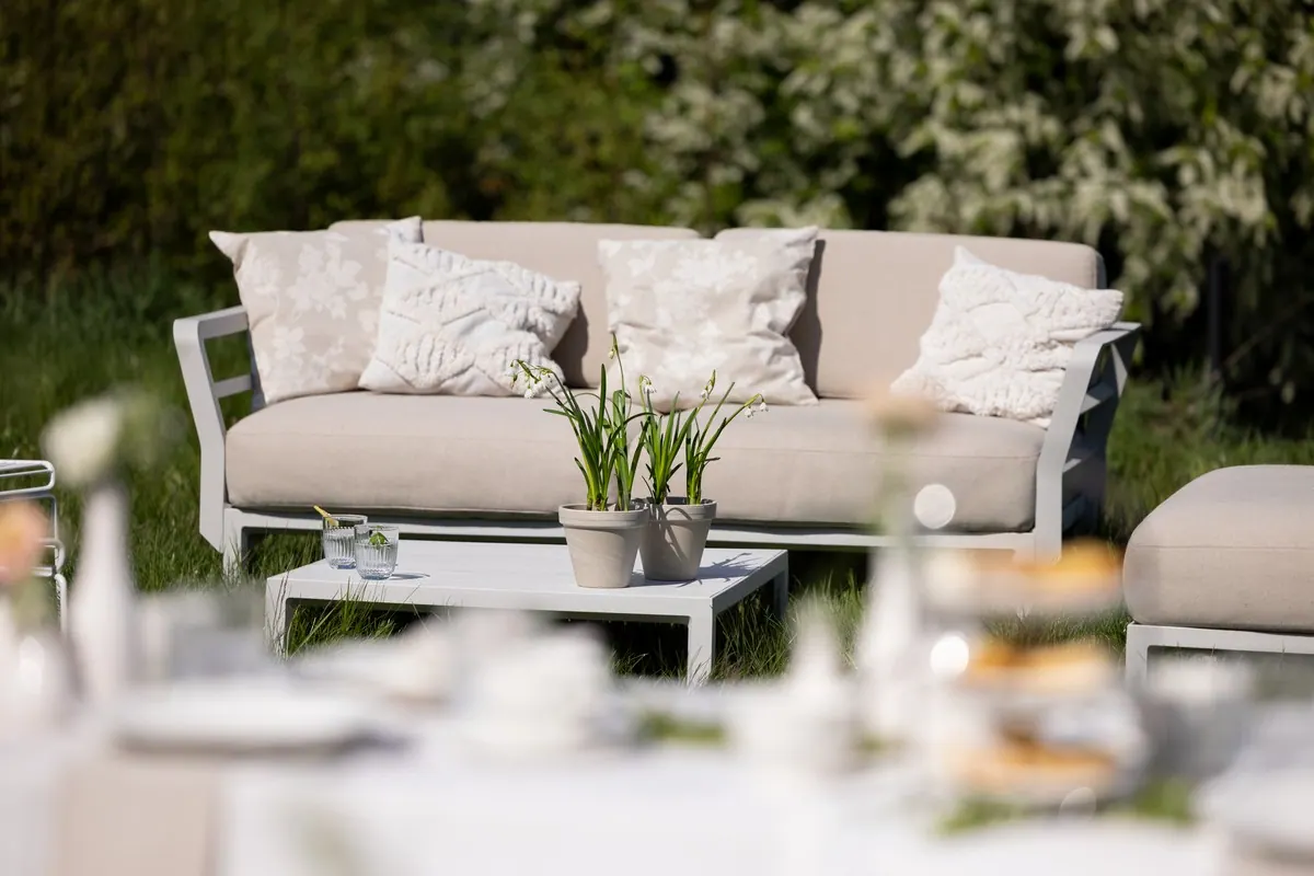 Loungesofa 2-Sitzer Maximo white mit Kissensatz salt Ansicht 3