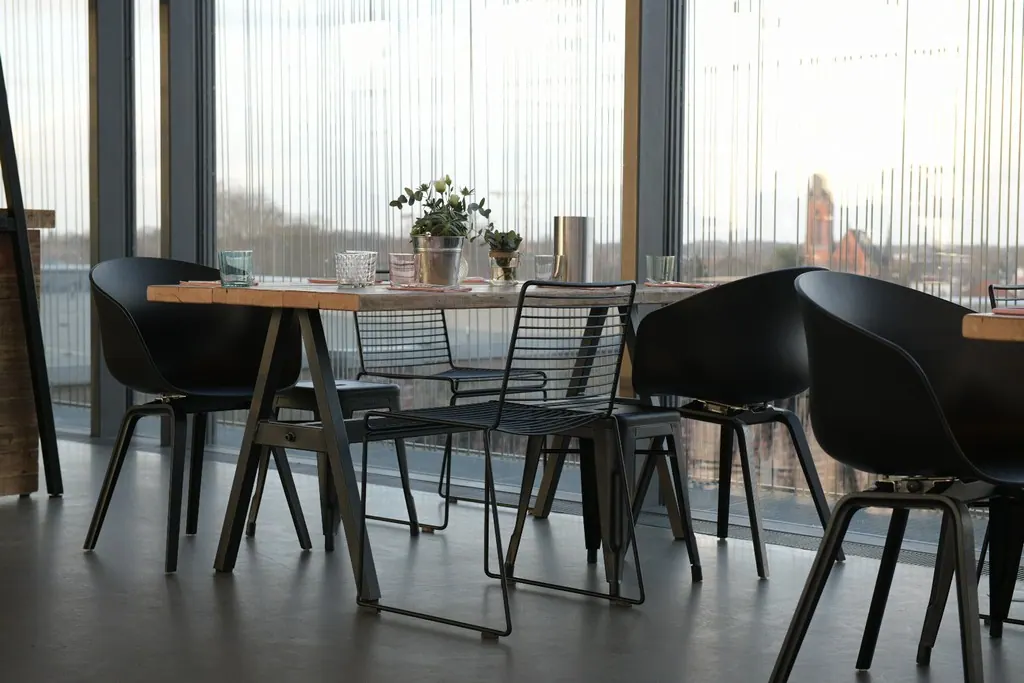 Armlehnstuhl About a Chair AAC 22 schwarz/schwarz Ansicht 5
