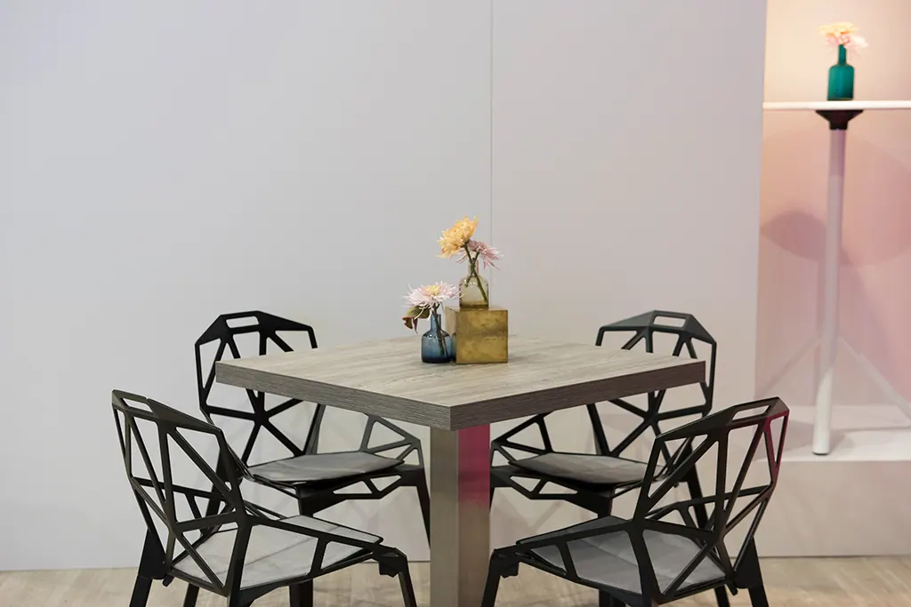 Chair One mit Sitzpolster grau/schwarz Ansicht 2