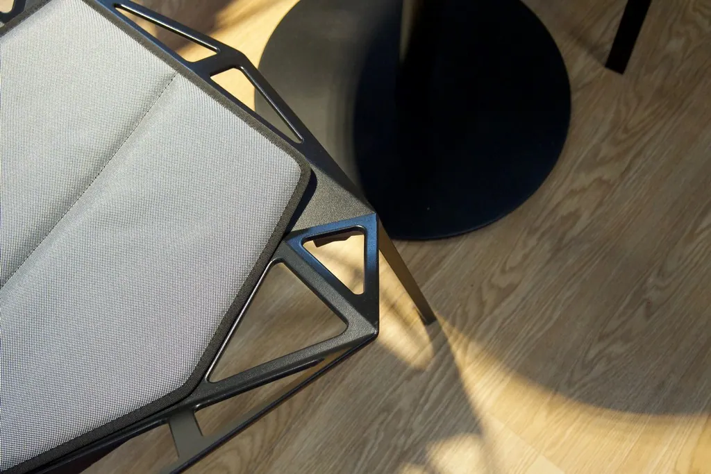Chair One mit Sitzpolster grau/schwarz Ansicht 3