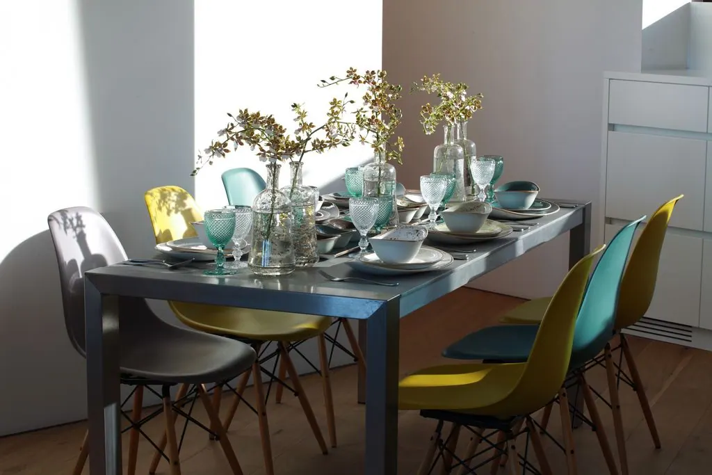 DSW Eames Plastic Chair Ahorn Sitz ocean Ansicht 4