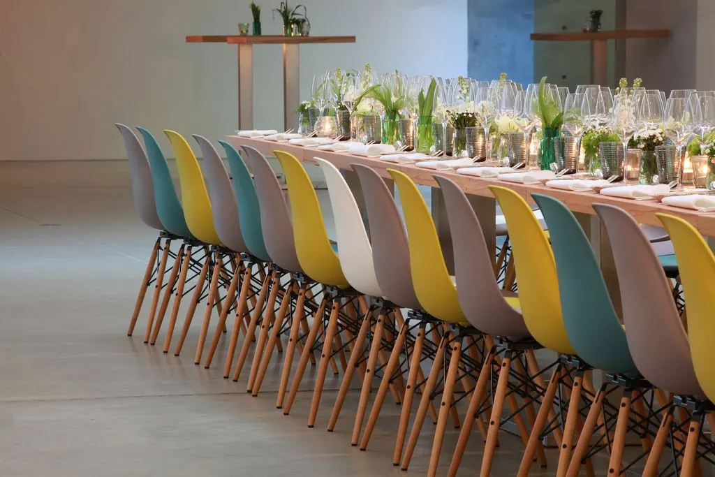 DSW Eames Plastic Chair Ahorn Sitz ocean Ansicht 5