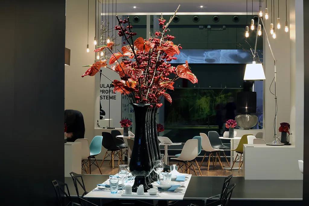 Rococo Vase Drip Ansicht 2