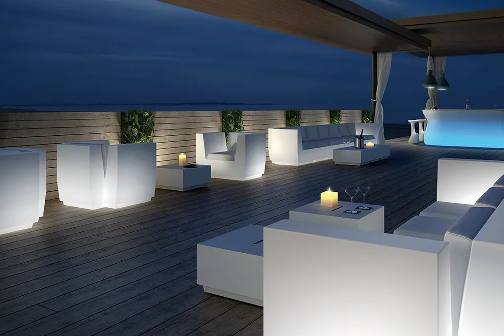 Table Big Cut mit LED-Lichteinheit Ansicht 3