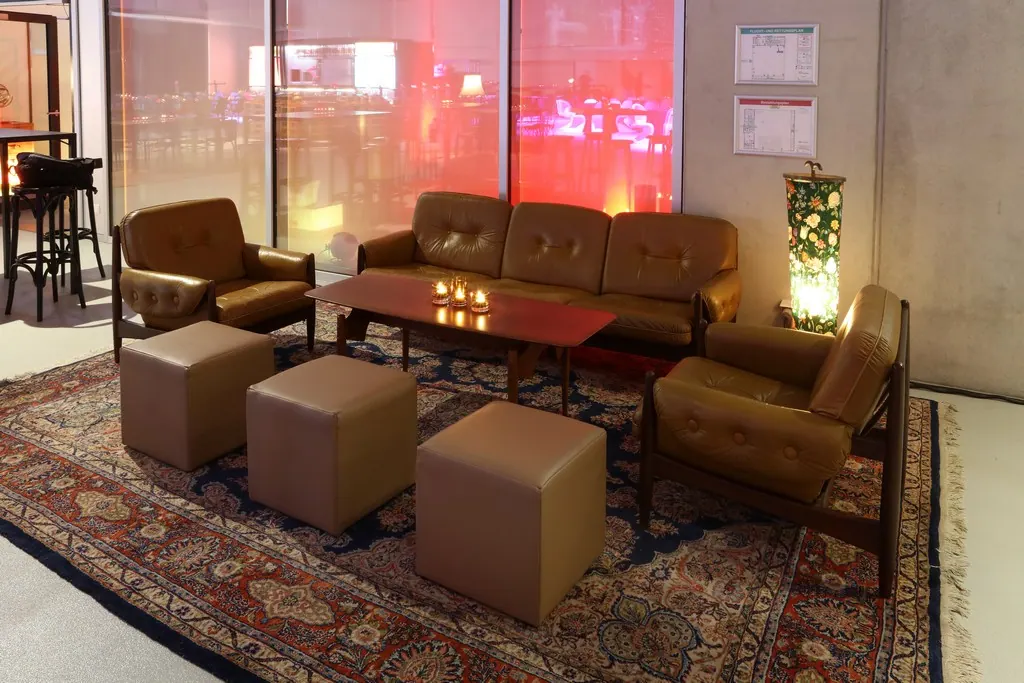 Lounge-Hocker Havanna karamell T45 Ansicht 4
