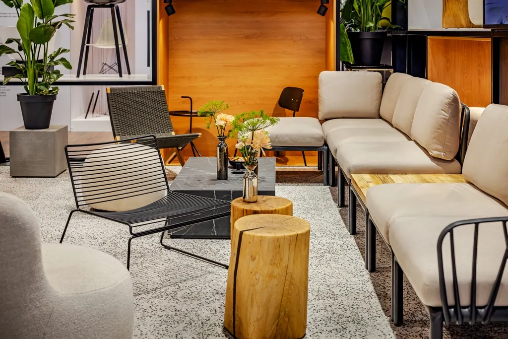 Loungehocker Komodo anthrazit mit Sitzkissen Ansicht 2