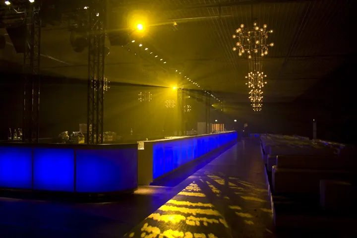 Theke Square 90° LIFESTYLE Ansicht 4