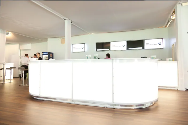 Theke Square 90° LIFESTYLE Ansicht 5