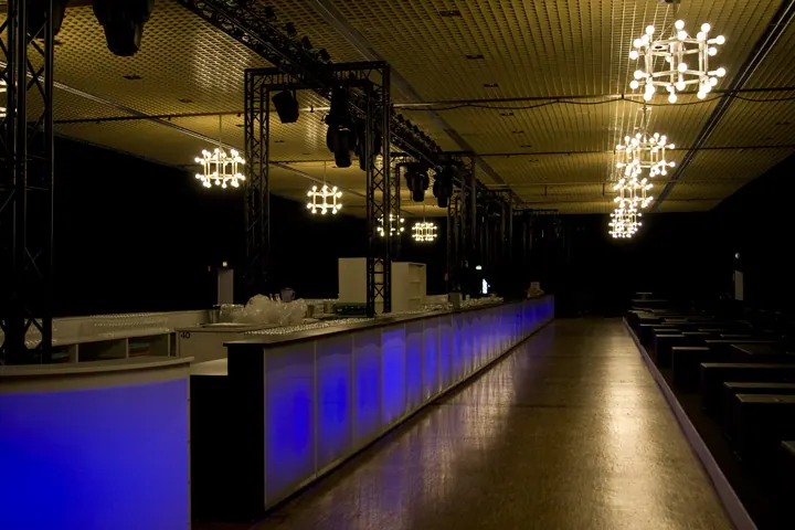 Theke Square Ansicht 6