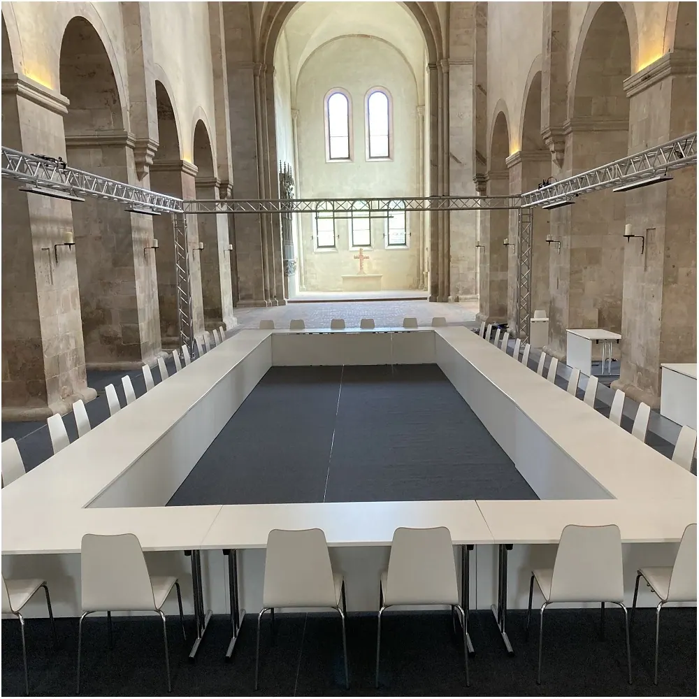 Tisch KONFERENZ II Ansicht 2