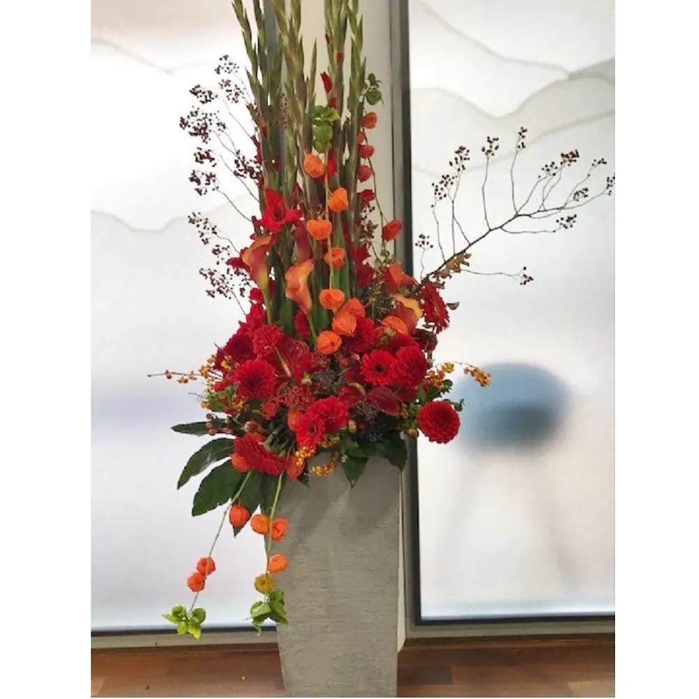 Frische Blumedekoration – Bodenvase Ansicht 2