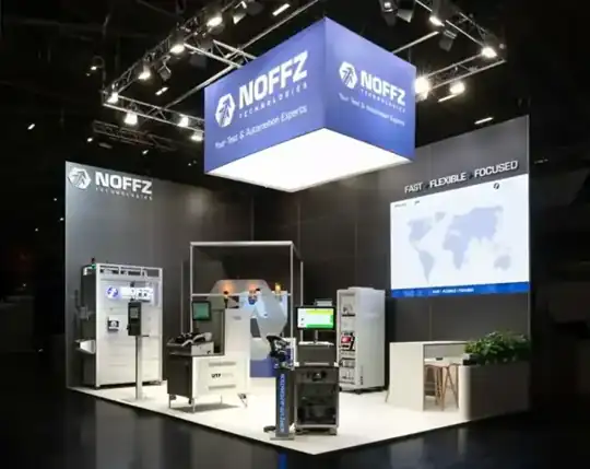 Aluvision-Systemstand NOFFZ – Mietmöbel, Logistik – CREAVENTIS Messebau & Eventausstattung