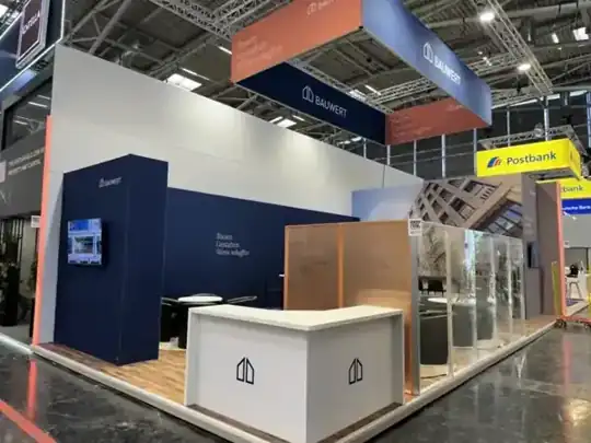 BAUWERT – Messestand Expo Real, München – CREAVENTIS Messebau & Eventausstattung