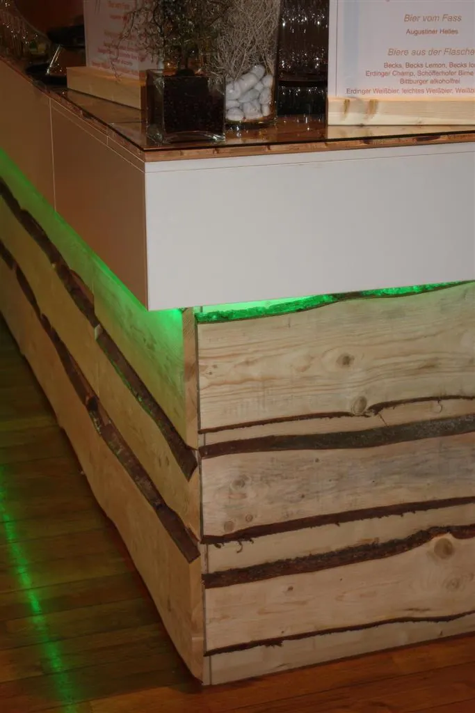 Thekenanlage Eckelement Wooden Spirit Ansicht 2