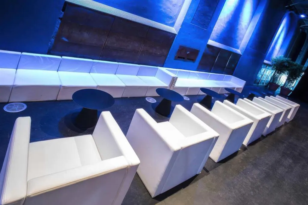 Lounge-Sessel New Avantgarde Ansicht 4