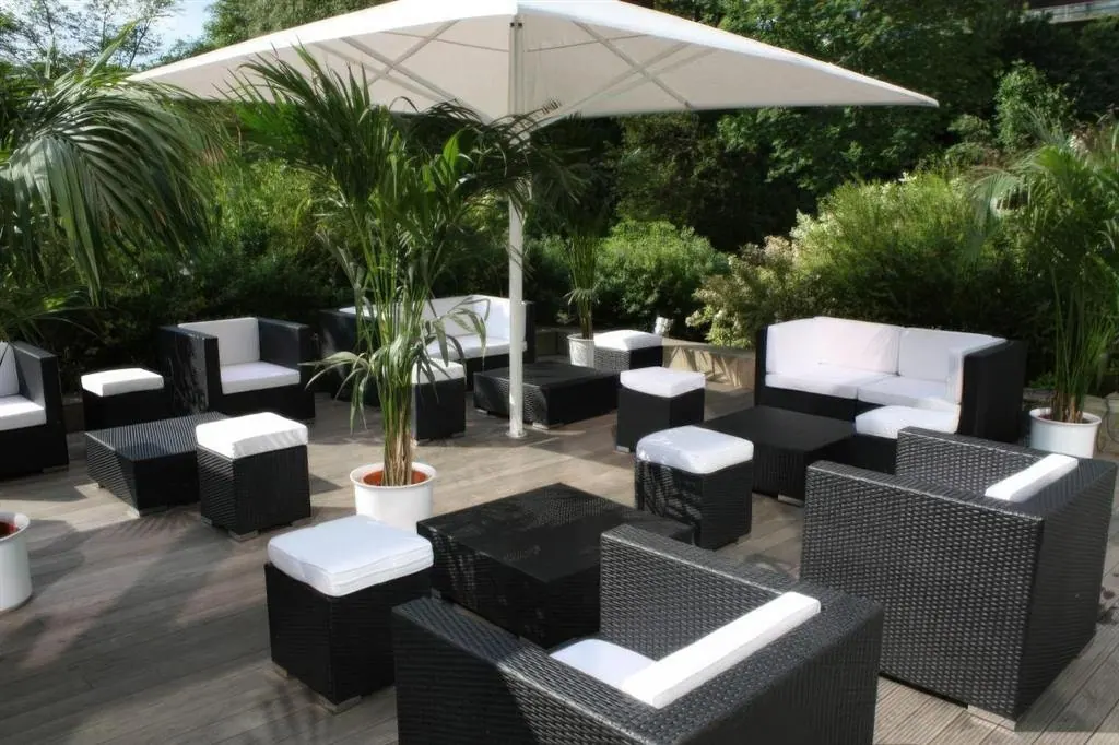 Lounge- Sessel Lotus Ansicht 3