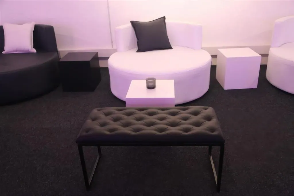 Sitzbank Ansicht 3