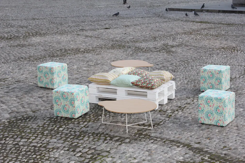 Sitzwürfel flower power Ansicht 3