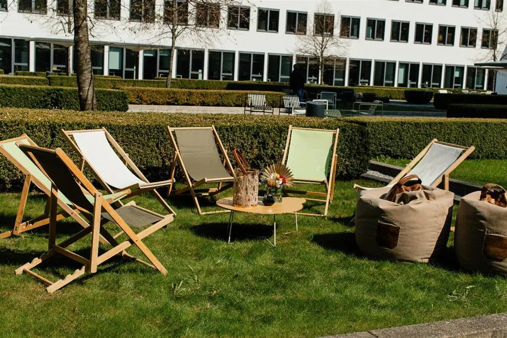 Liegestuhl oliv Ansicht 5
