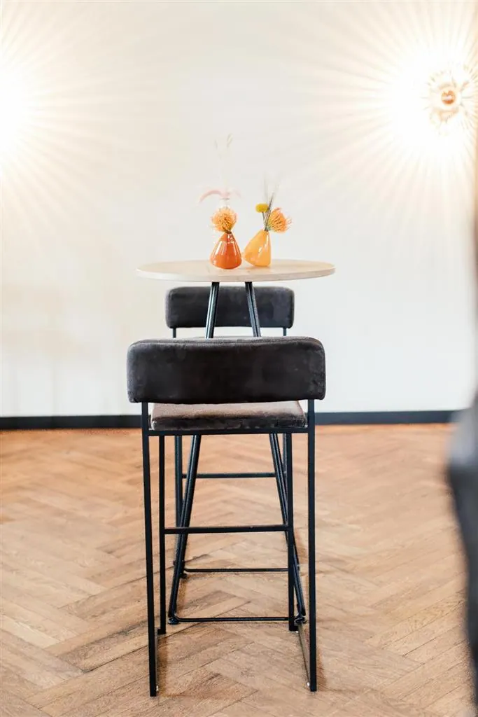 Barhocker Riva SCHWARZ Samt Ansicht 7