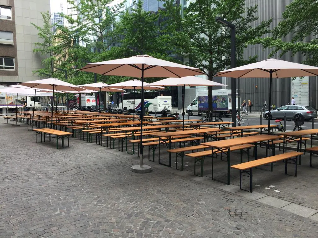 Sonnenschirm beige 3x3m Gestänge schwarz Höhe 2 Ansicht 2