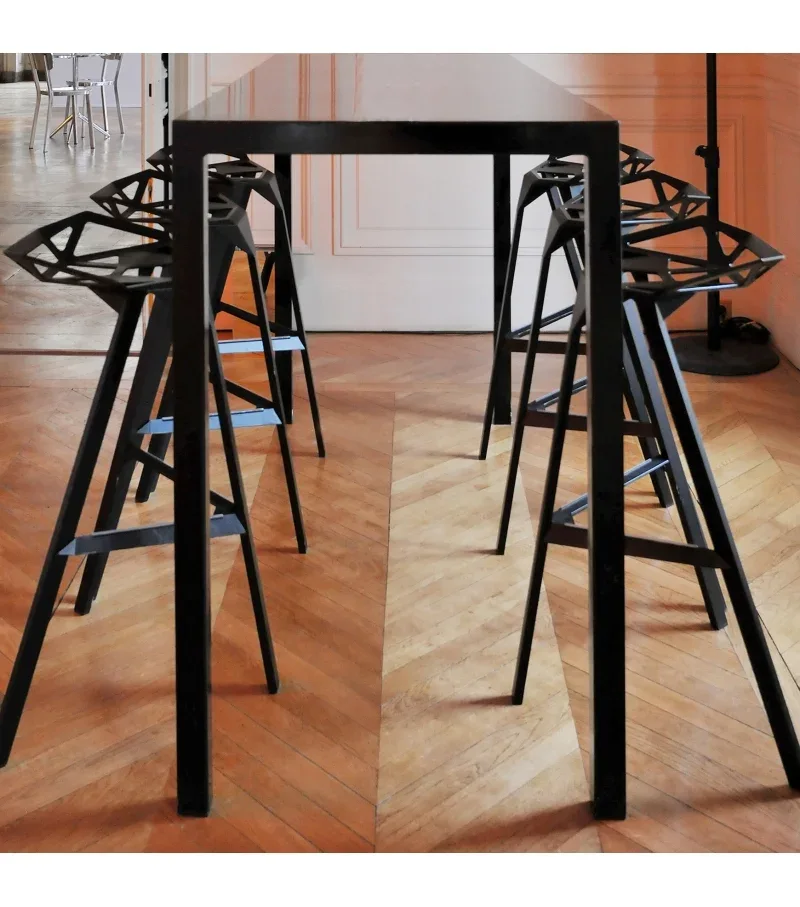 STOOL ONE Ansicht 2