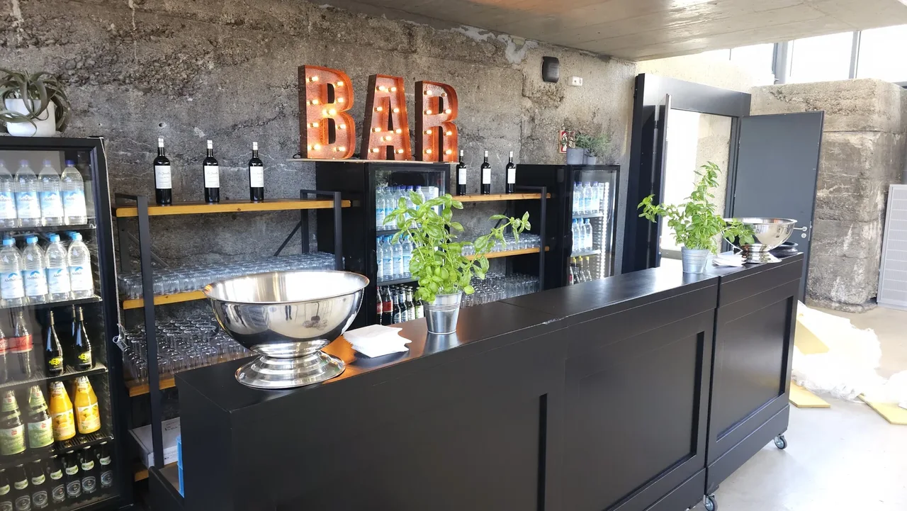 BAR Ansicht 4