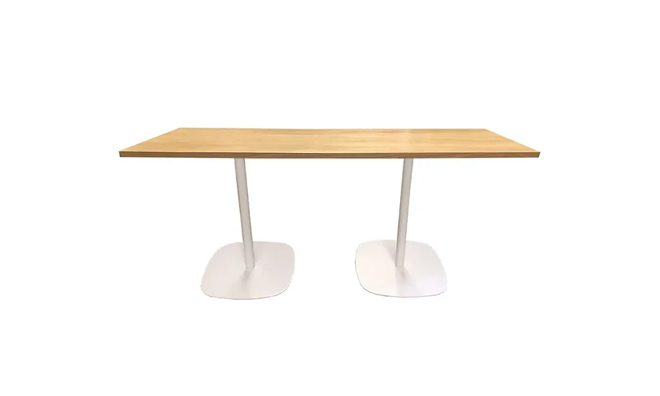 STYLE – Tisch
