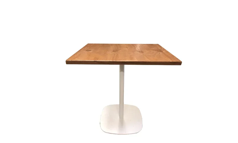 STYLE – Tisch